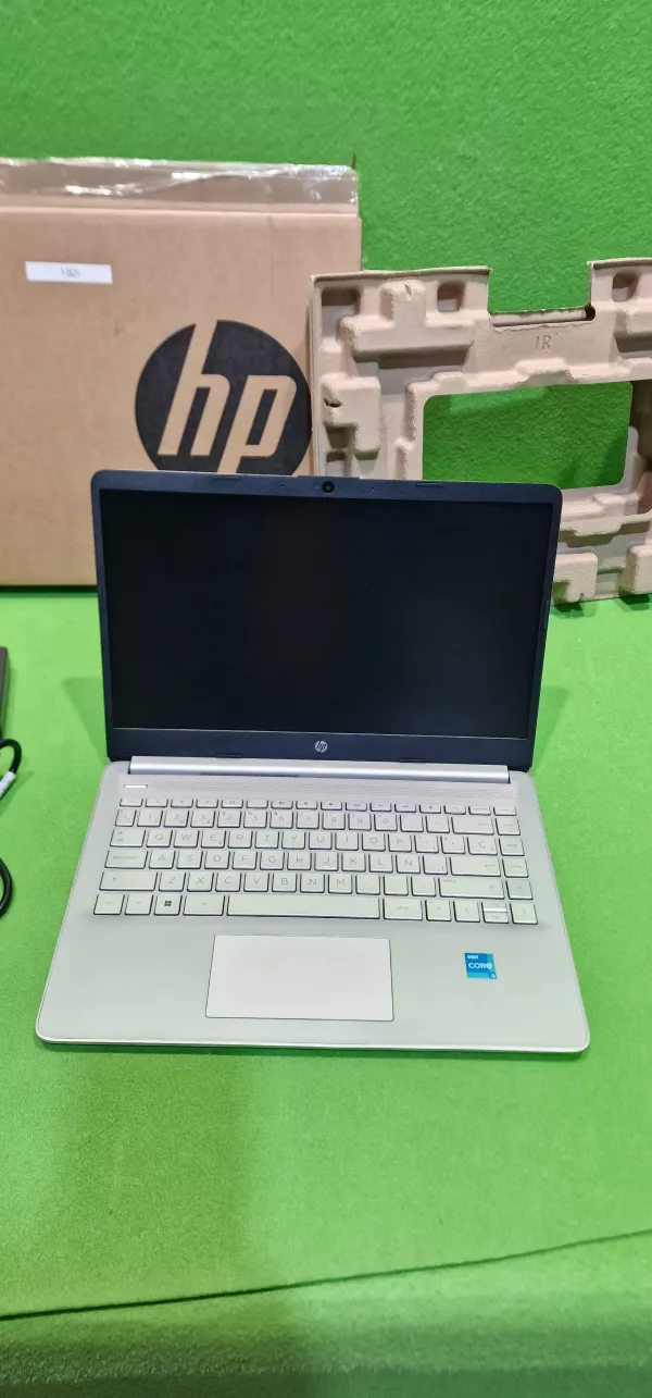 Ordenador Portátil HP de 14" 16 GB RAM - Imagen 5