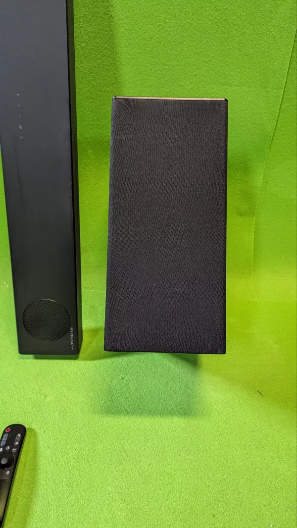 LG Barra de Sonido 380W SPD7Y - Imagen 8