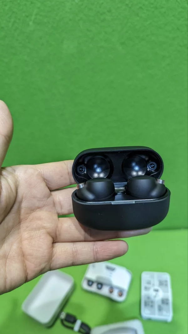 Sony WF1000XM4 Auriculares inalámbricos - Imagen 4
