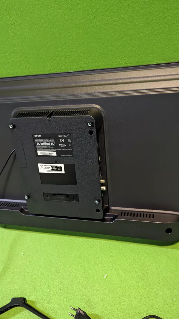 REPUESTOS CHiQ L32G7L, Smart TV 32" (80cm) - Imagen 5