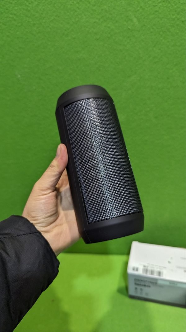 ELEHOT-Store Altavoz Bluetooth Potente Portatil con Luz LED de 5 Modos - Imagen 5