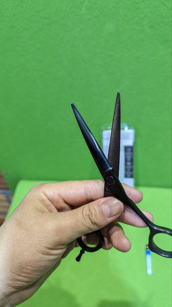 Tijera Peluquería Corte, Titanium de 5.5" - Imagen 7