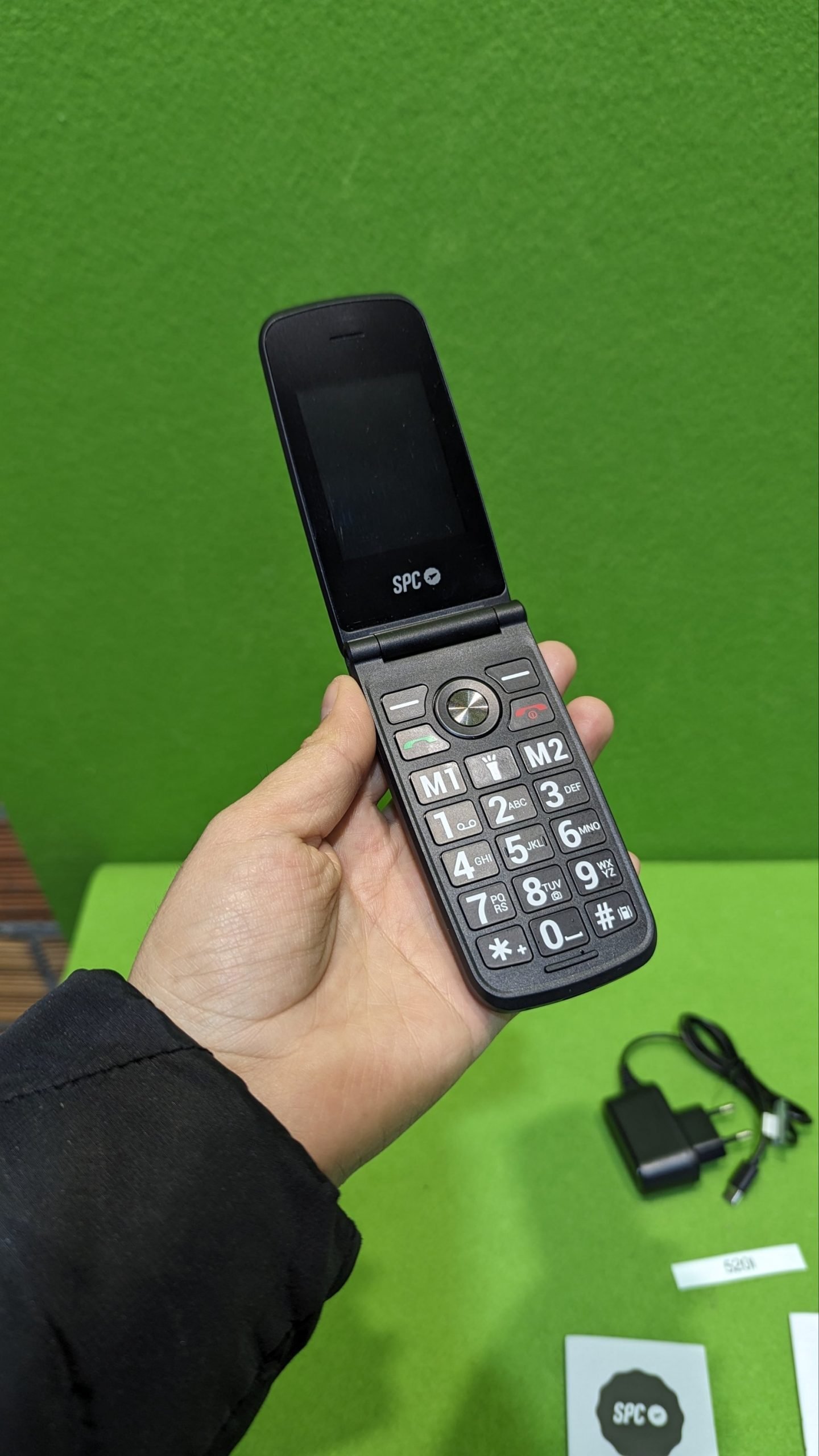 SPC Titan - Teléfono Móvil de Tapa para Mayores - Imagen 3