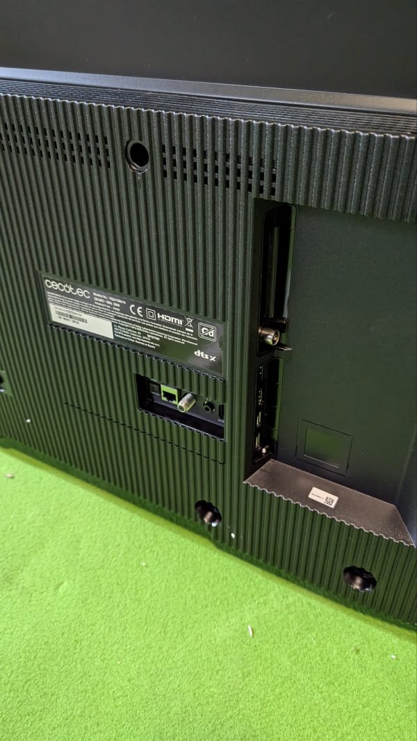 Cecotec Televisor 65" para REPUESTO - Imagen 4