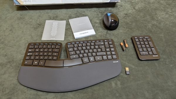 Microsoft Sculpt Ergonomic Desktop - Teclado y  Negro, Ratón - Imagen 8