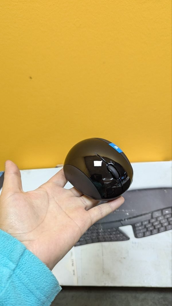 Microsoft Sculpt Ergonomic Desktop - Teclado y  Negro, Ratón - Imagen 4