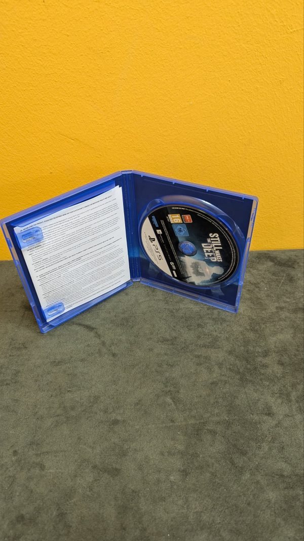 Still Wakes the Deep - PS5 - Imagen 2