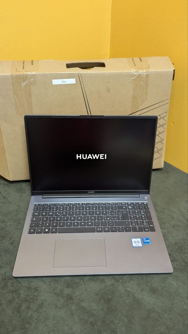 HUAWEI MateBook D16 Laptop core i5 8gb Ram - Imagen 3