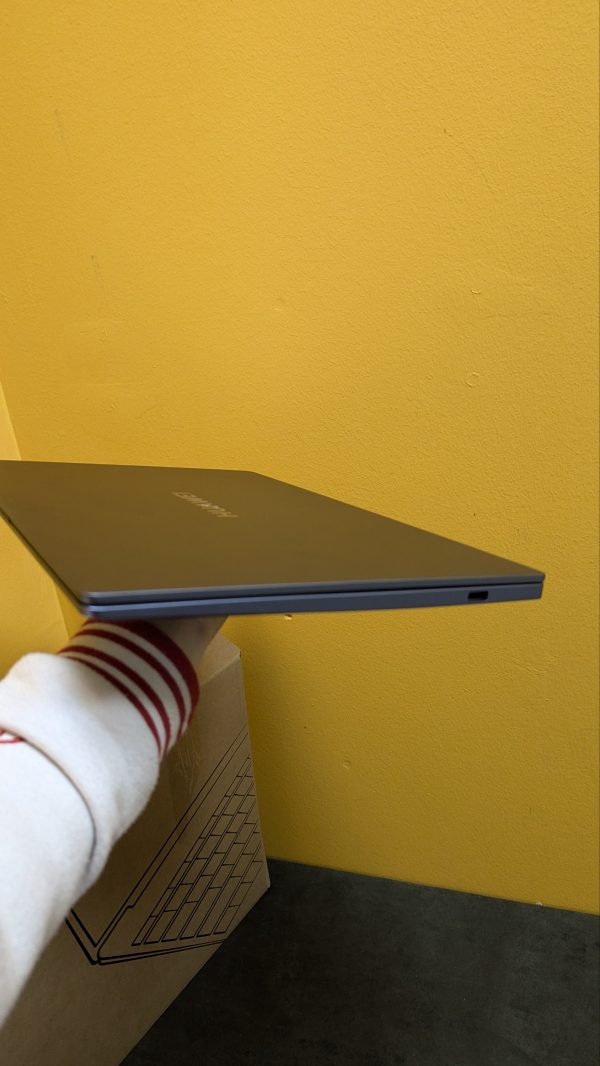 HUAWEI MateBook D16 Laptop core i5 8gb Ram - Imagen 8