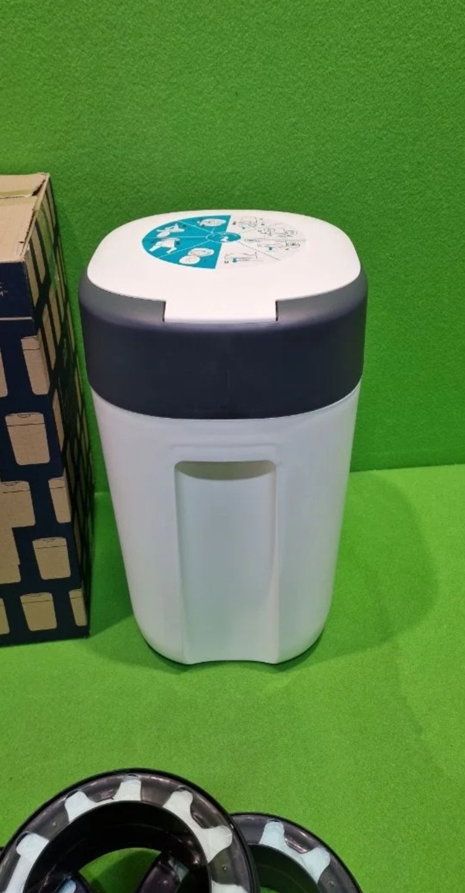 Tommee Tippee Contenedor para Pañales Twist and Click, 6 Recambios - Imagen 7