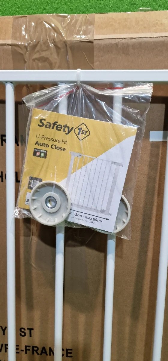 Safety 1st Auto Close barrera de seguridad para niños - Imagen 4