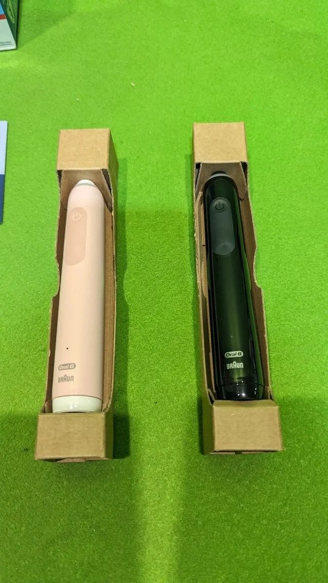 Oral-B Pro 3 3900N Cepillos de Dientes Eléctricos (Pack de 2) - Imagen 3