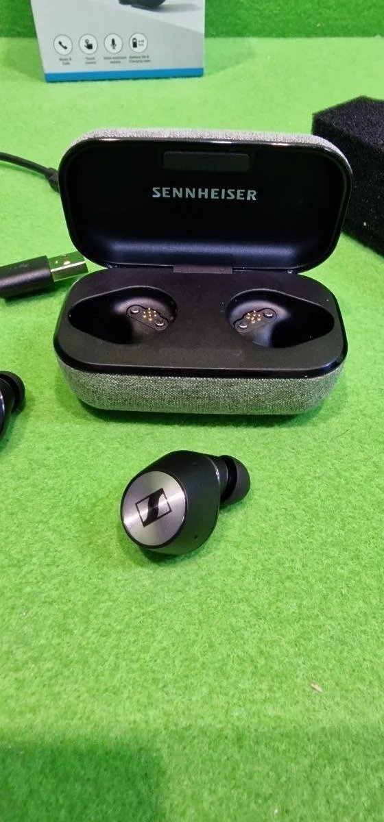 Sennheiser MOMENTUM True Wireless - Auriculares intraurales - Imagen 4