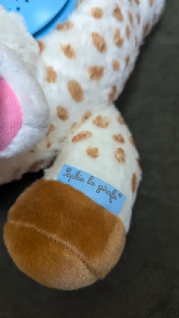 Peluche Sophie la Girafe Felpa Luz y Sueños de la Noche Multicolor - Imagen 4
