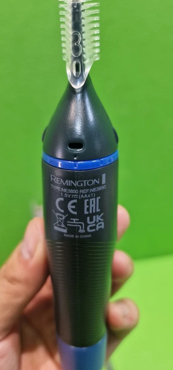 Remington Recortador nasal de la serie Nano - Imagen 6