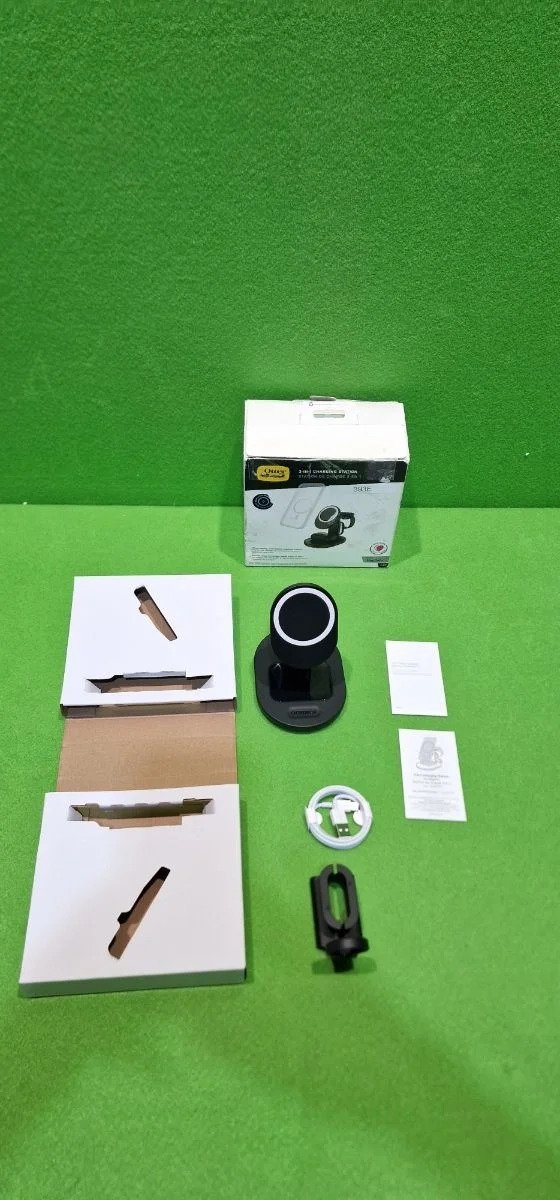 OtterBox Soporte Cargador Inalámbrico 3 en 1 - Imagen 2