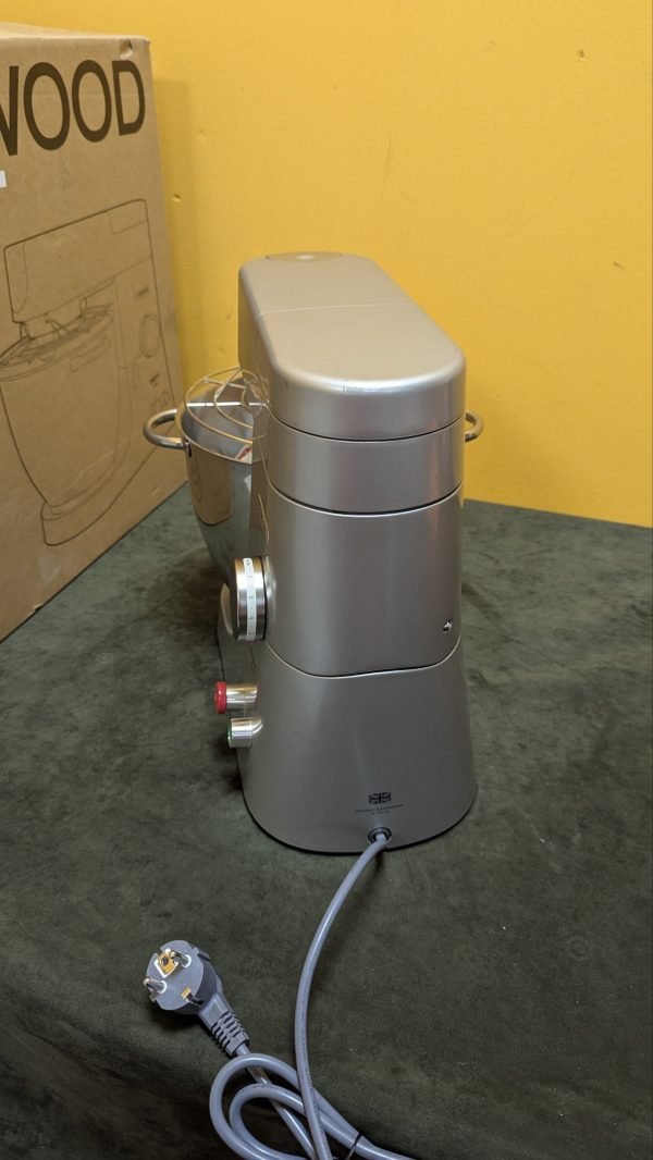 Robot de cocina Kenwood modelo KPL9000S - Imagen 12