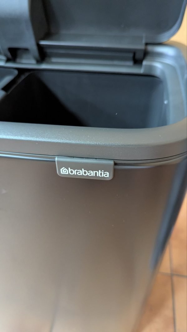 Brabantia Cubo de basura Negro mate 60L - Imagen 4