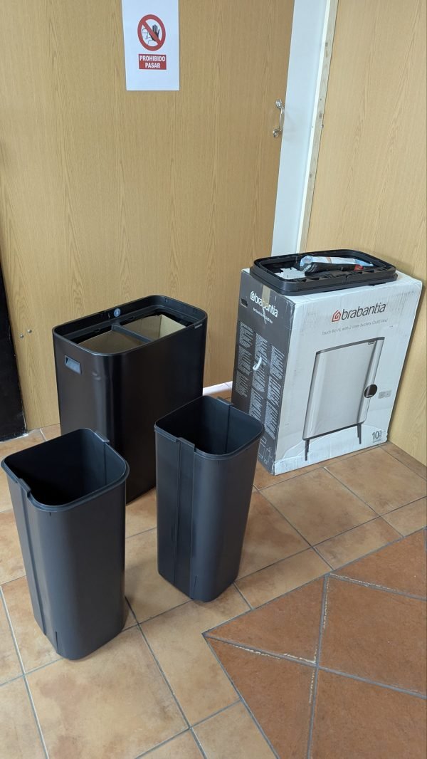 Brabantia Cubo de basura Negro mate 60L - Imagen 5