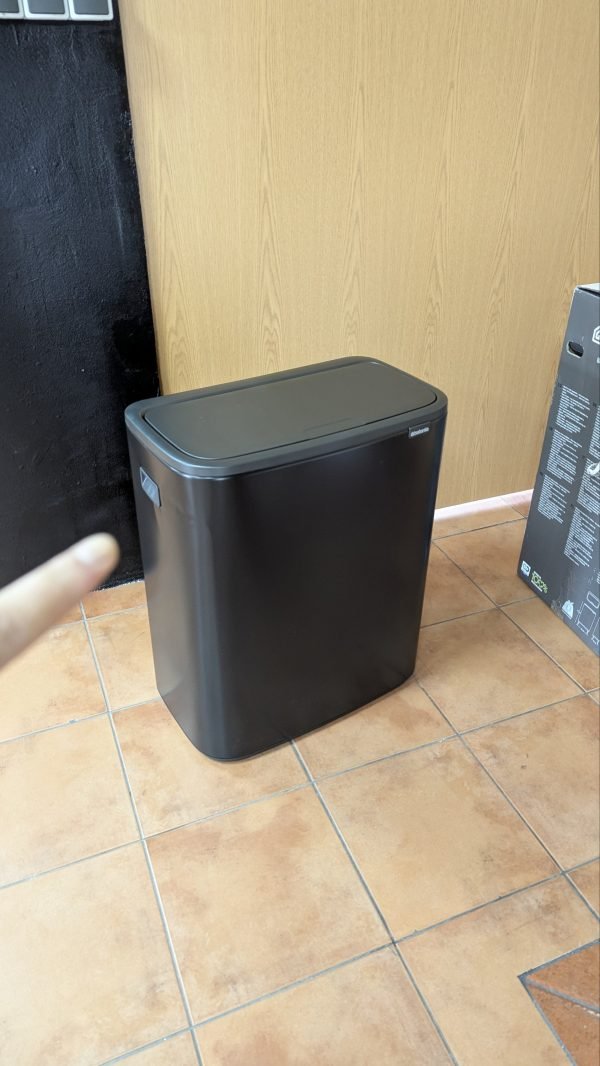 Brabantia Cubo de basura Negro mate 60L - Imagen 12