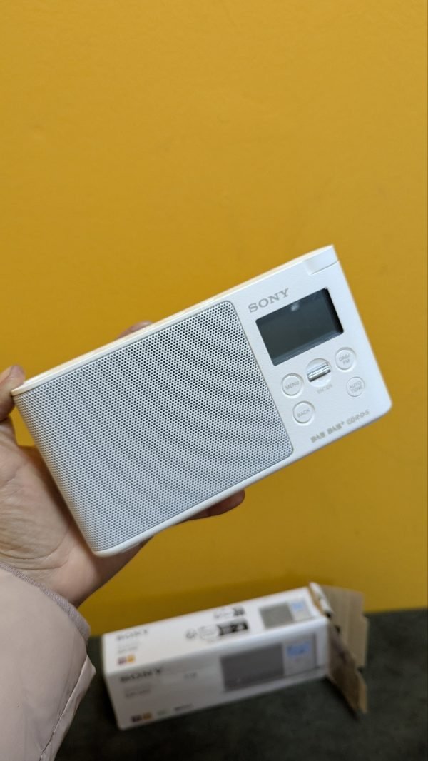 Sony XDRS41DW Radio portátil Digital - Imagen 4