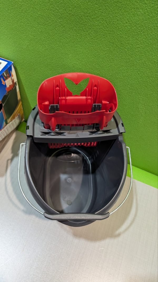 Vileda Ultramax  Mopa de microfibras para Fregar y Cubo con escurridor - Imagen 6