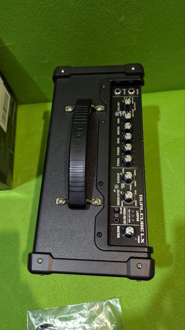 BOSS Dual Cube LX Amplificador de Guitarra - Imagen 5