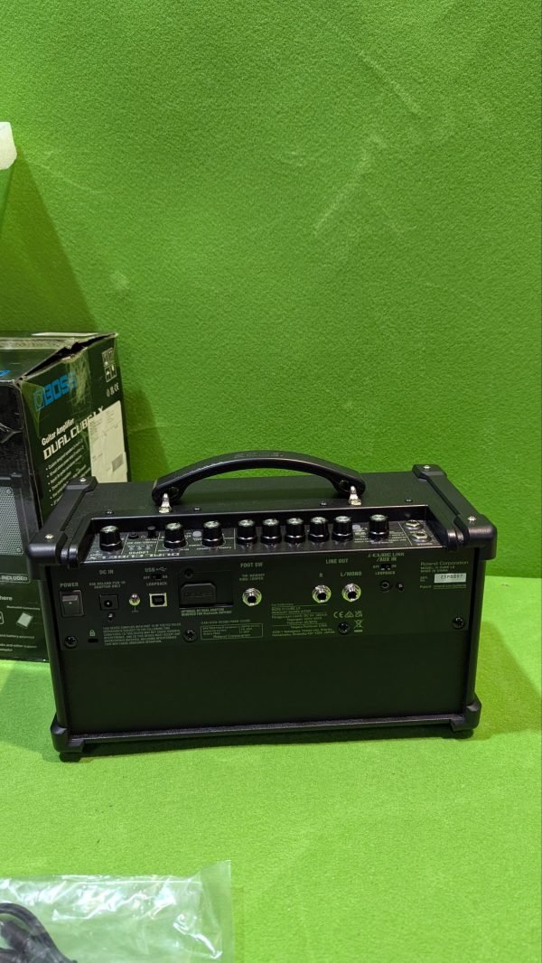 BOSS Dual Cube LX Amplificador de Guitarra - Imagen 4