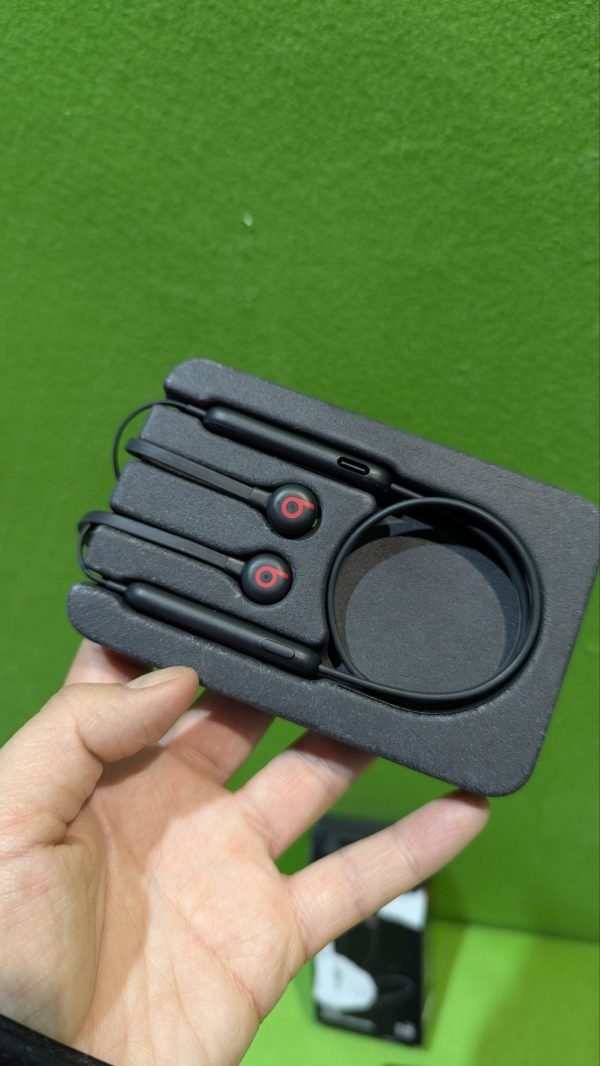 Beats Auriculares inalámbricos Flex - Imagen 4