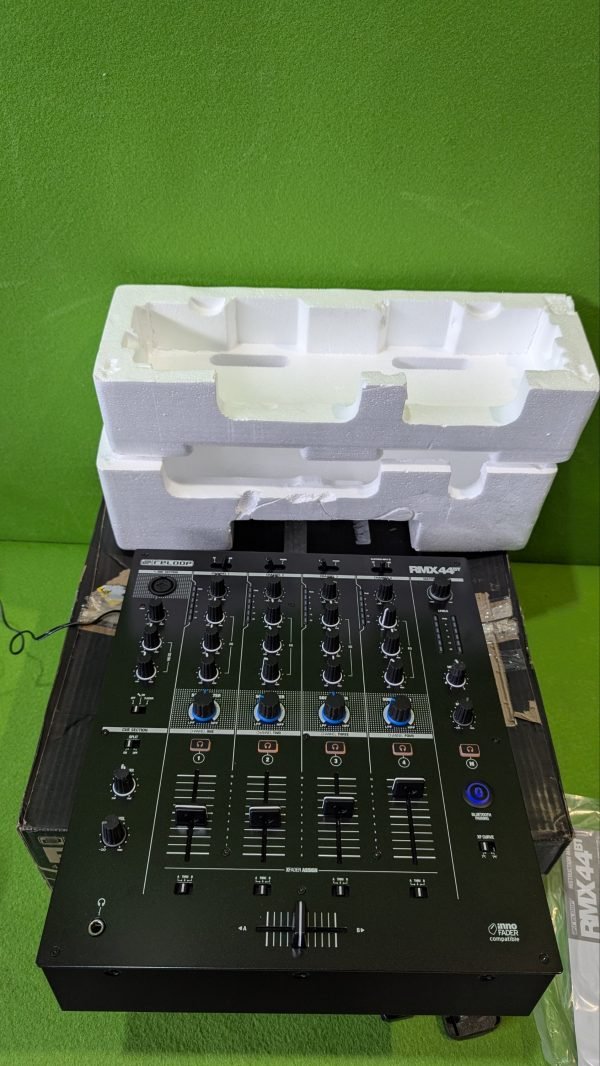 Reloop AMS-RMX-44 BT Mezclador para DJ de club con 4 canales - Imagen 10