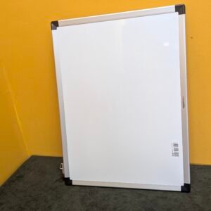 Pizarra blanca magnética con marco de aluminio, 60 cm x 45 cm