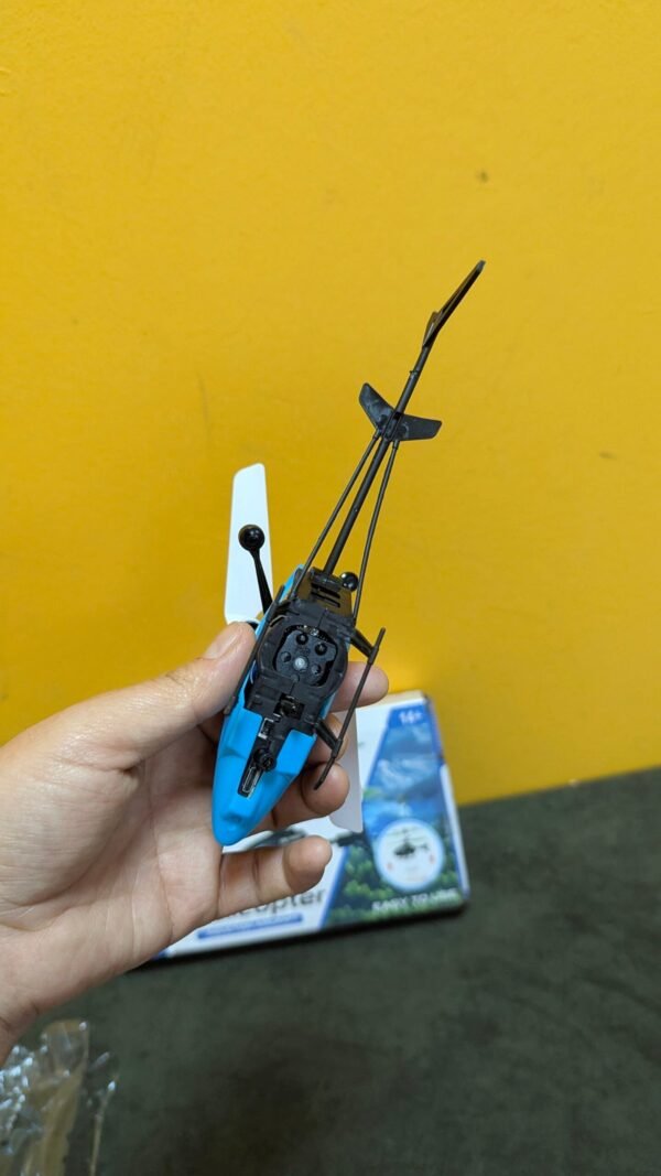 Mini helicóptero de inducción RC con luz de retención de altitud - Imagen 5