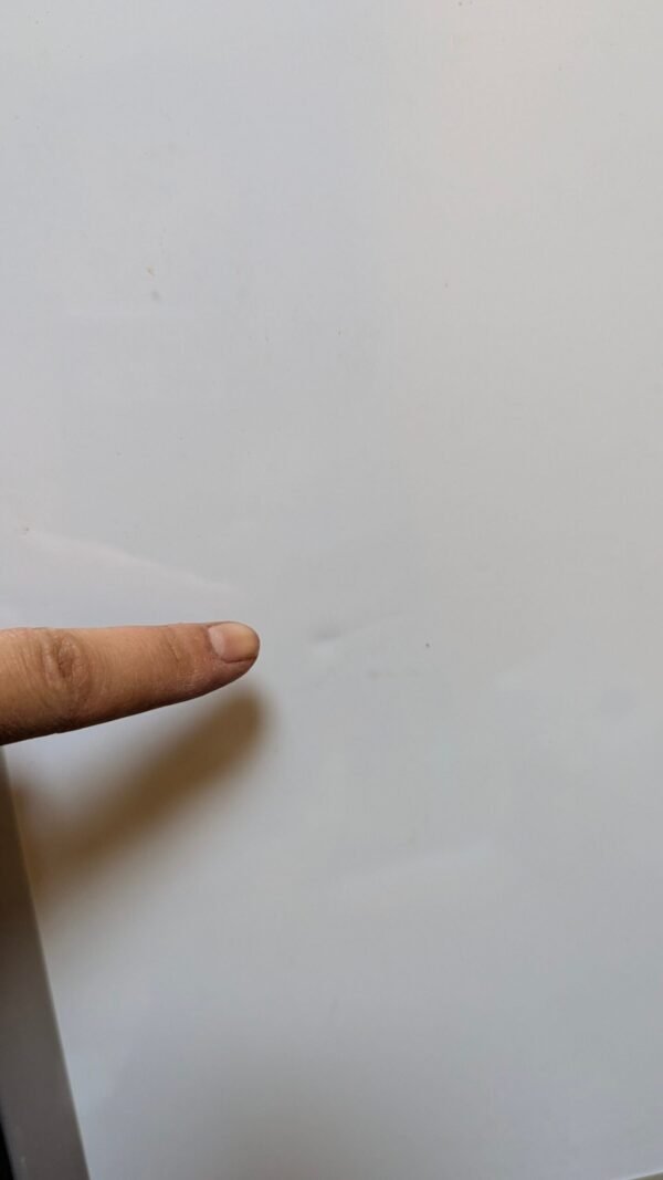 Pizarra blanca magnética con bandeja para rotuladores 60 x 90 cm - Imagen 7