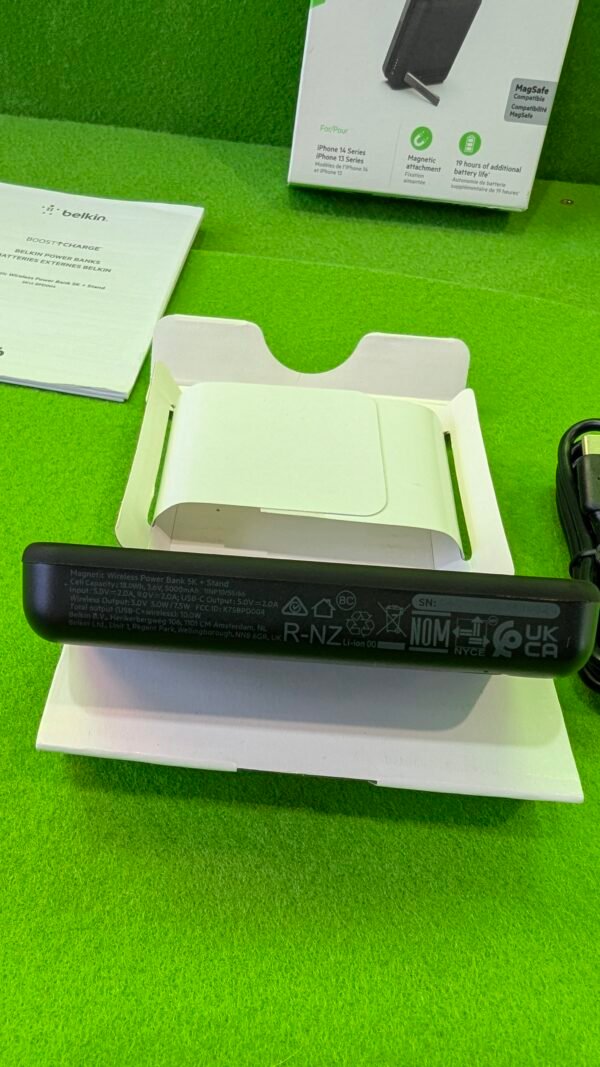 Belkin Cargador portátil banco de energía inalámbrico de 5000 mAh, cargador MagSafe de 7.5 W - Imagen 5