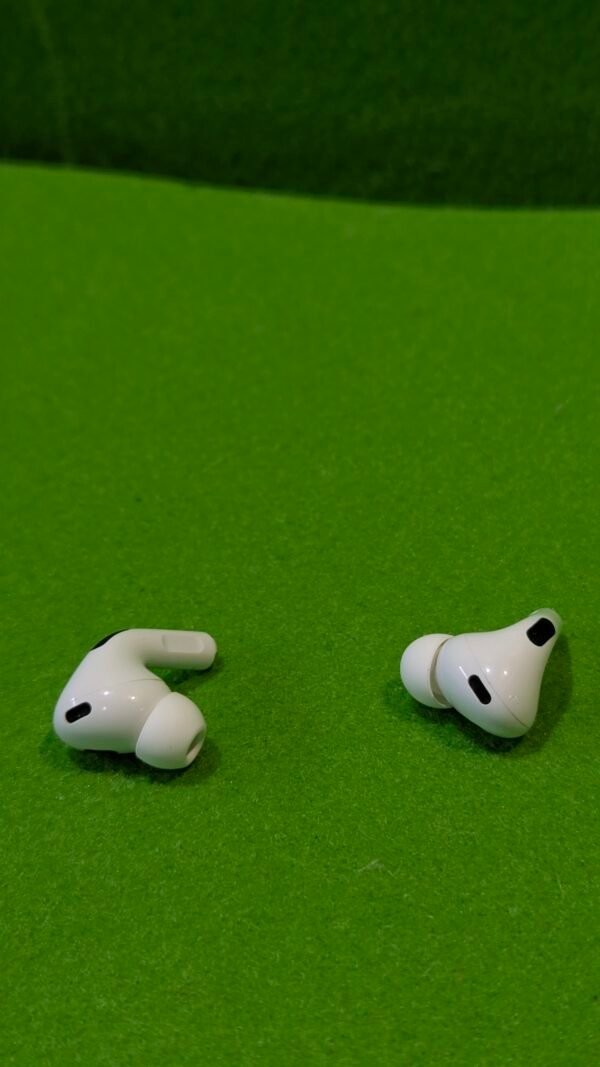 Apple AirPods Pro (2.ª generación) - Imagen 8