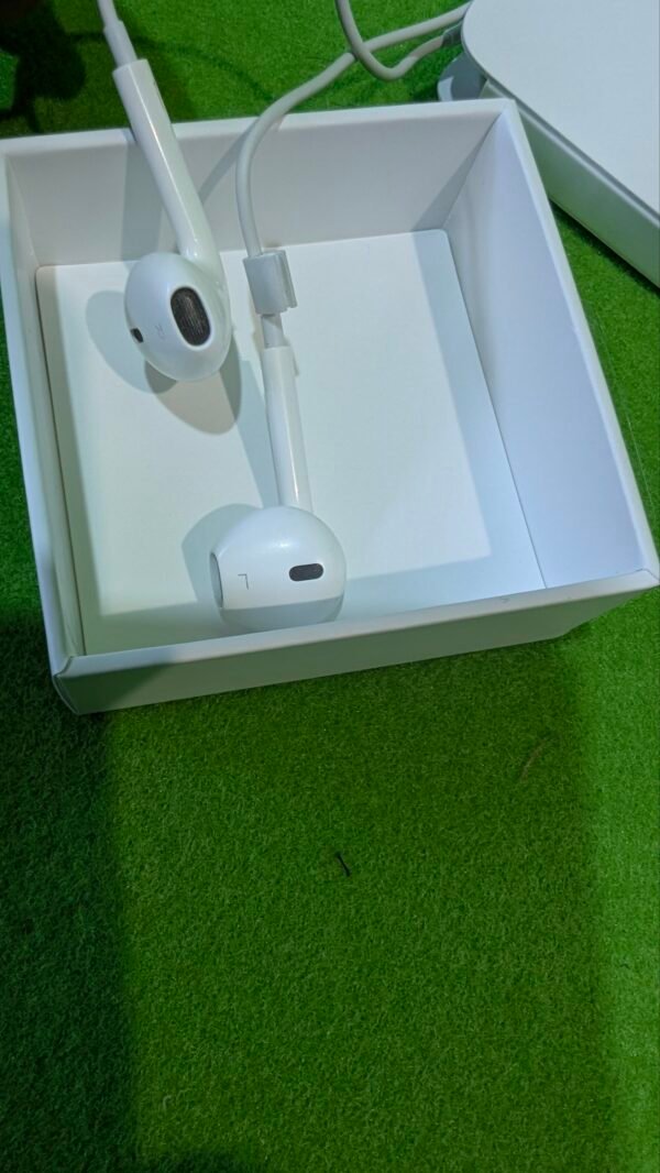 Apple EarPods con Conector Lightning ​​​​​​​ - Imagen 3