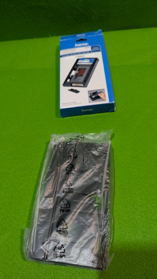 Hama VHS-C/VHS Adaptador de cassette 00044704, VHS-C/VHS - Imagen 2
