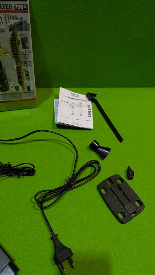Aquael UniFilter - Filtro Interior UV para acuariofilia 750 L/h - Imagen 11