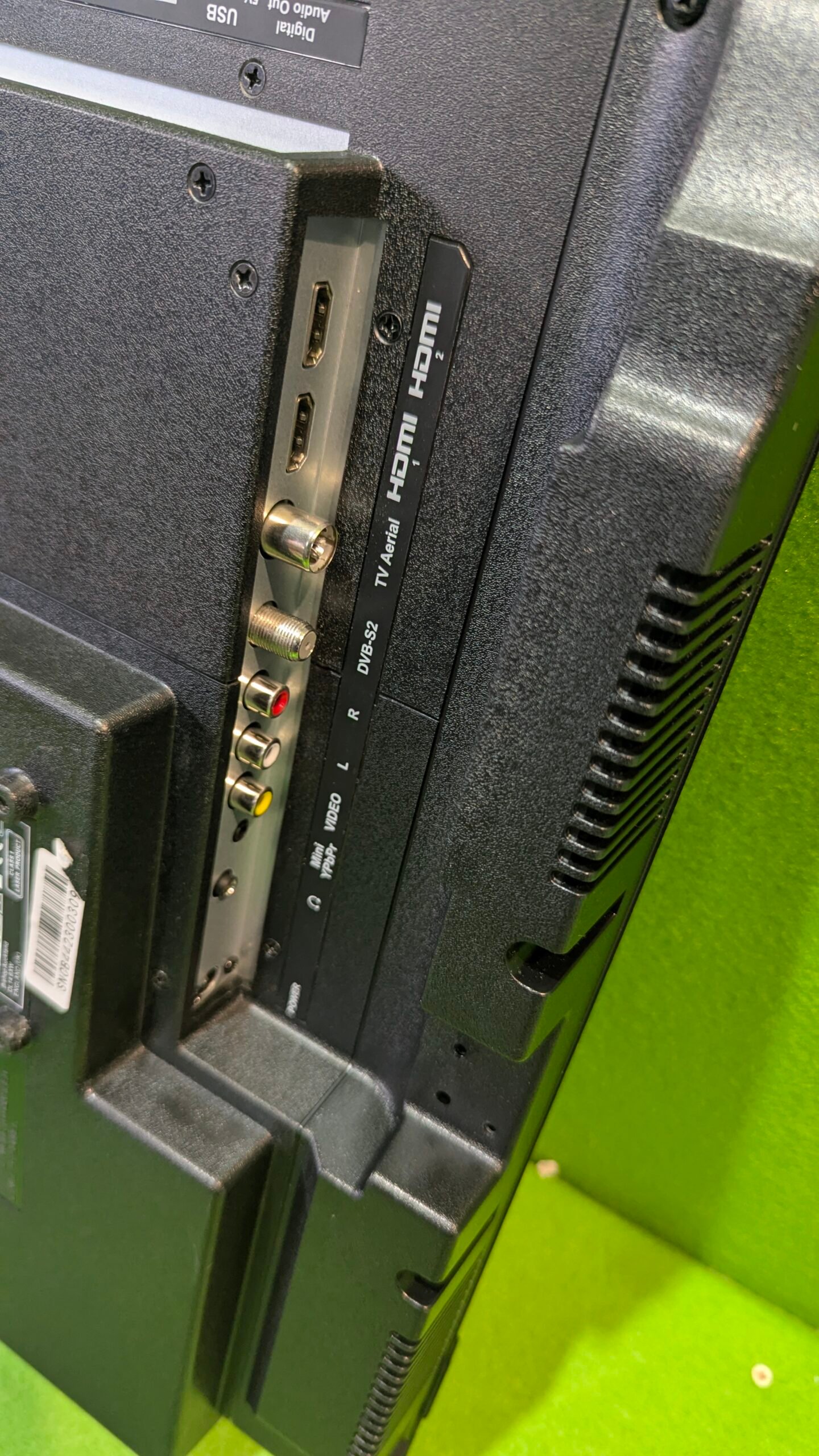 Cello C1920SDE Ready TV LED HD de 19', 47 cm en Diagonal - Imagen 8