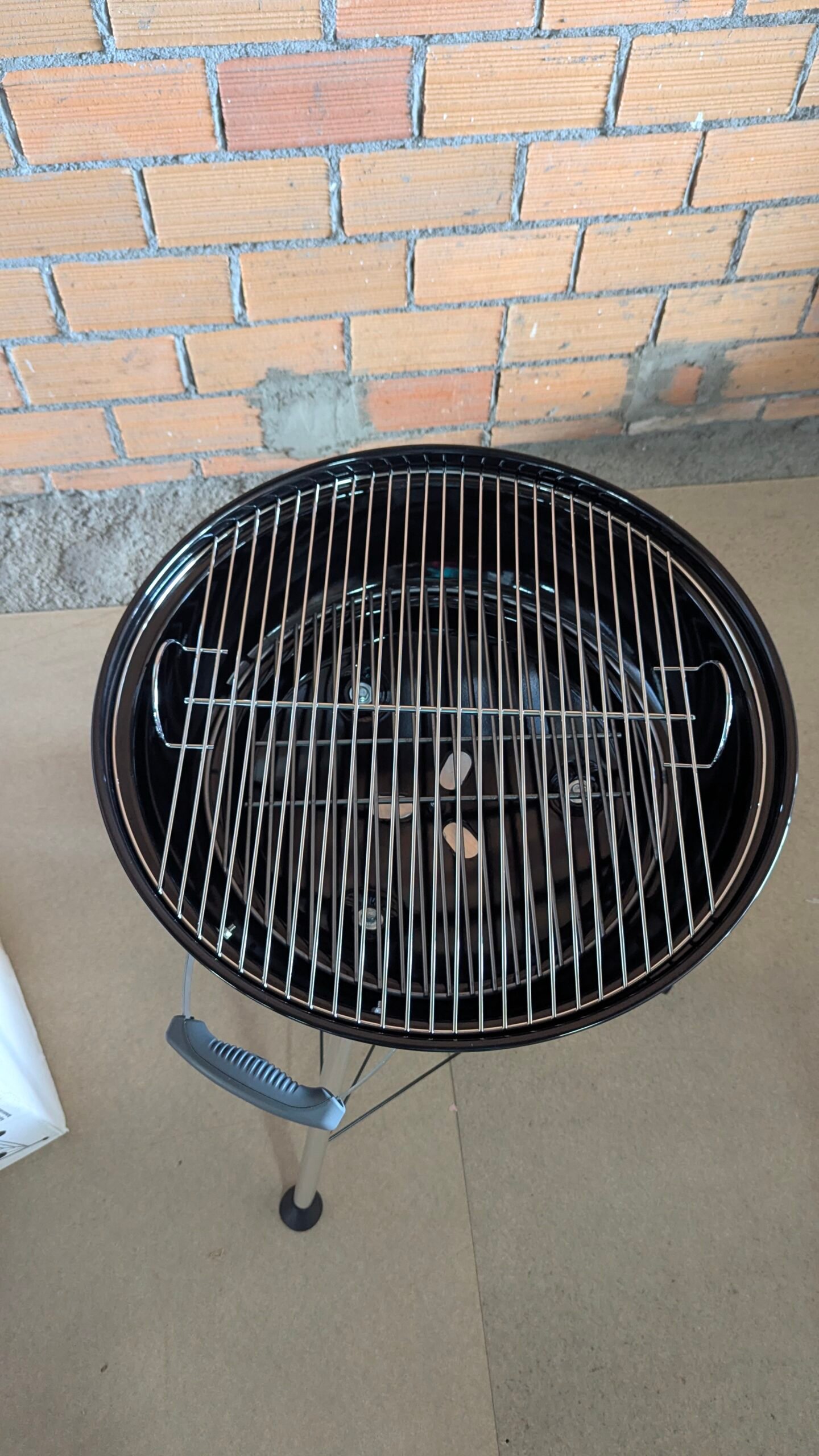 Weber Compact Kettle Barbacoa de carbón, superficie de la parrilla de Ø 57 cm - Imagen 7