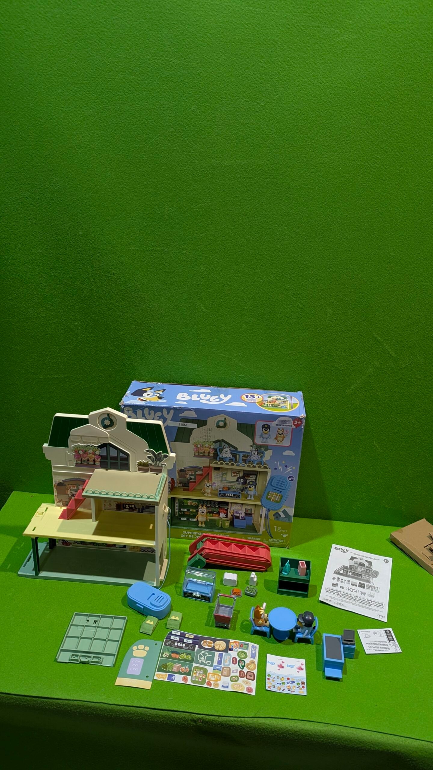 Set de Juego Supermercado de Bluey, 3 Pisos con Figuras exclusivas de Bluey y Bingo - Imagen 2