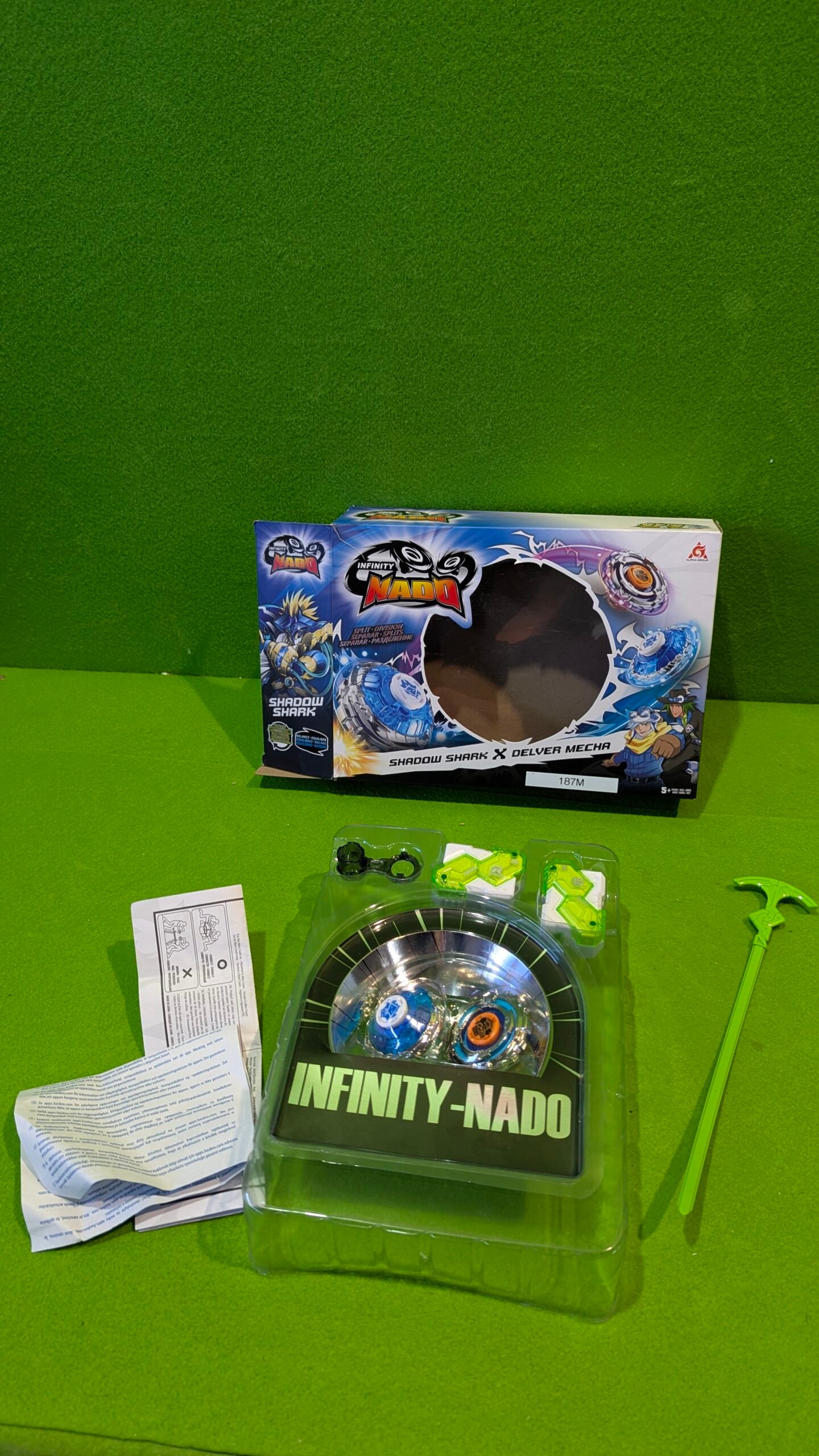 Peonzas INFINITY NADO para niños de juguete de metal - Imagen 2