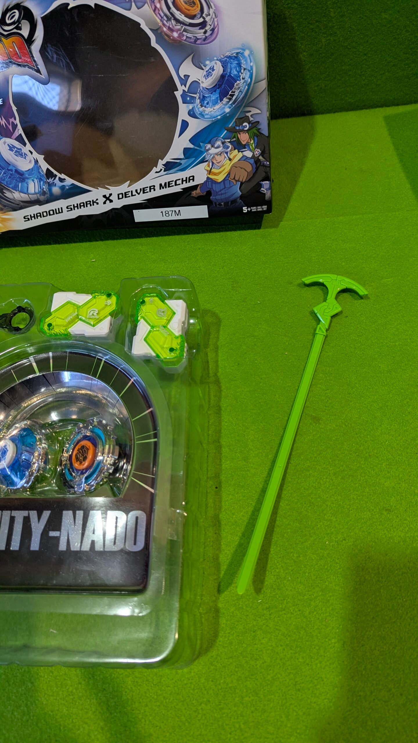Peonzas INFINITY NADO para niños de juguete de metal - Imagen 5