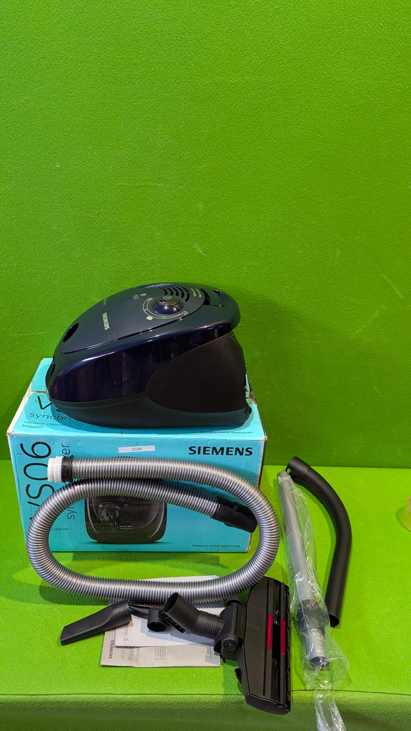 Siemens VS06A111 - Aspiradora 600W - Imagen 2