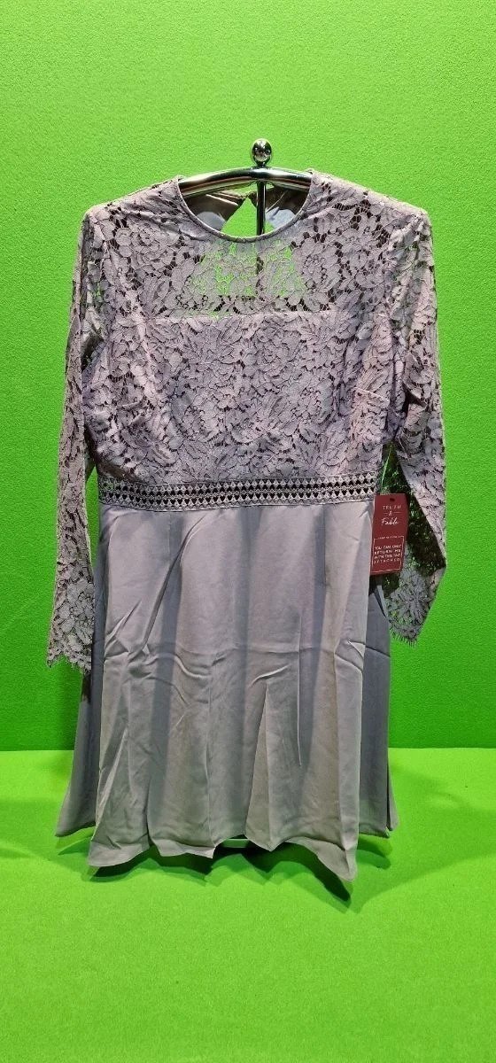 Vestido de ceremonia Truth & Fable Talla 2XL