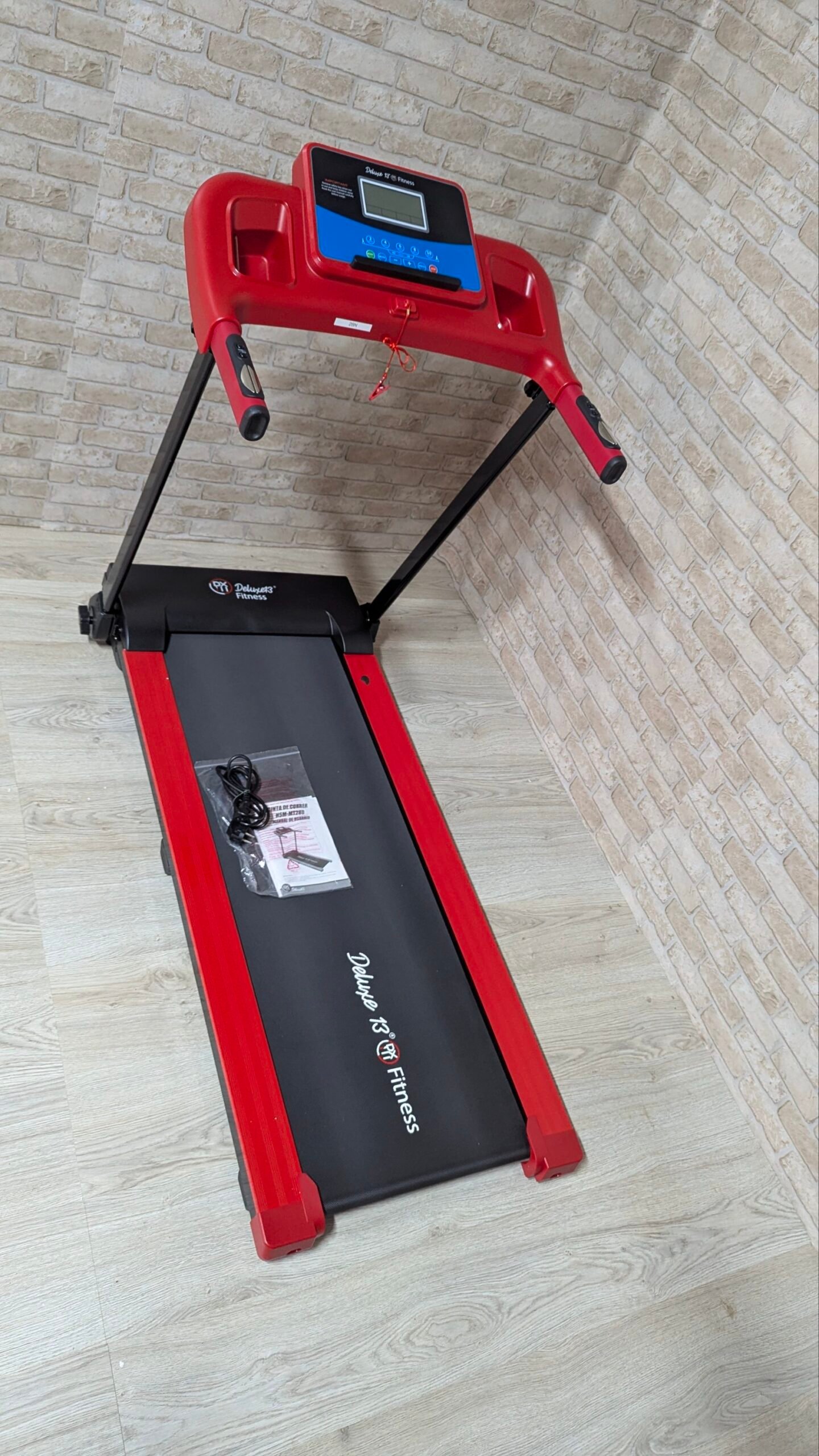 Cinta de Andar y Correr - Motor 1500W 2CV - soporta 150 kg - Imagen 13