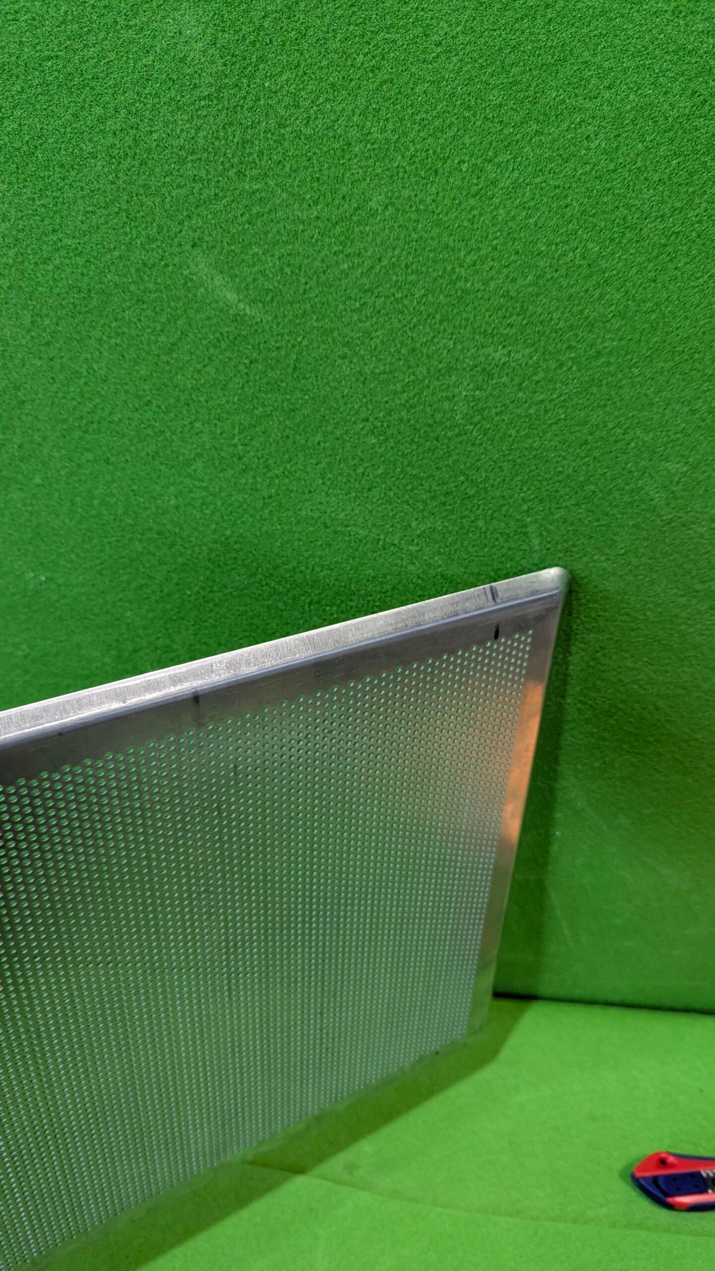 PLACA ALUMINIO, 1,5 MM 60 X 40 CM PERFORADA - Imagen 4