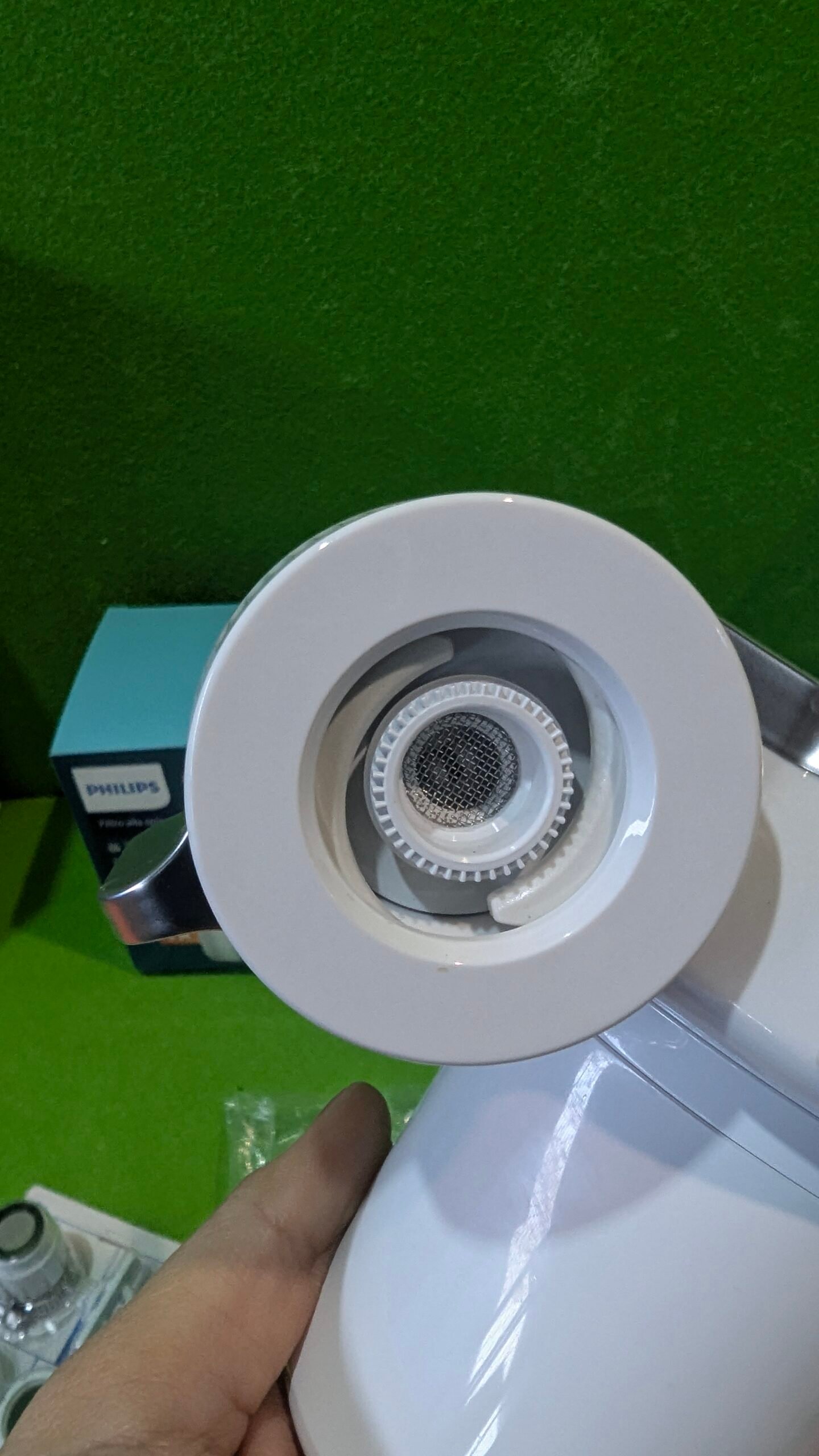 Philips Water Filtro de Grifo ULTRAFILTRACIÓN con PANTALLA DIGITAL - Imagen 4