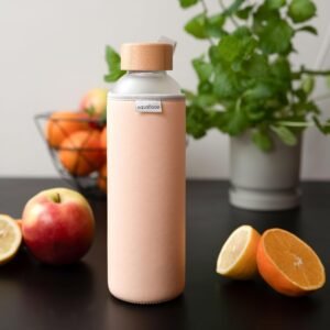 Aquafloow Botella Agua de Vidrio con Tapa de Neopreno de 700ml