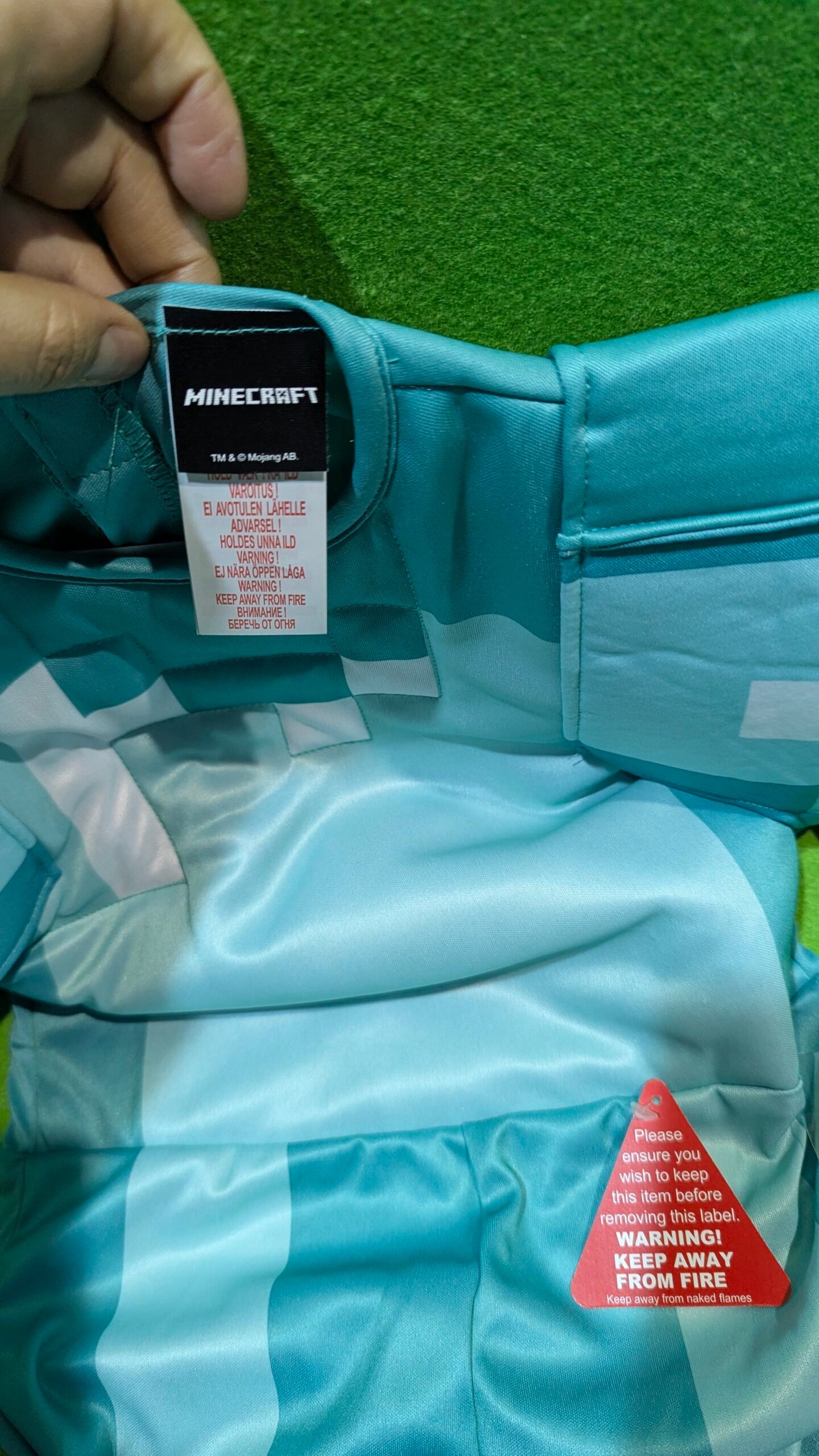 Disfraz Infantil de Armadura Diamante de Minecraft 3 a 4 años - Imagen 8